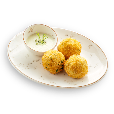 Крокеты с беконом и соусом