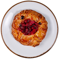 Даниш с грушей и брусникой