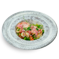 Салат итальянский с курицей и беконом